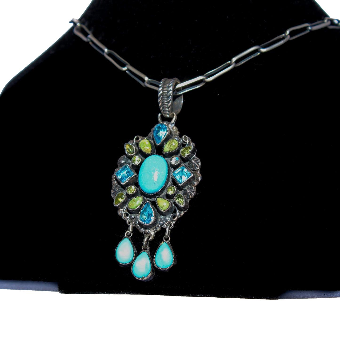 Leo Feeney Pendant – Blue Topaz, Kingman Turquoise & Gaspeite on 6mm Navajo Pearls