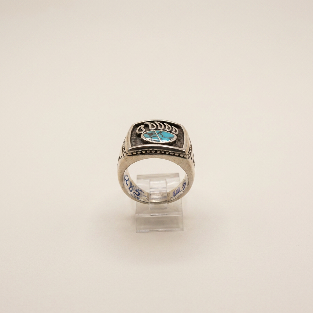 Navajo Handmade Nature Beauty Turquoise Bear Paw Ring