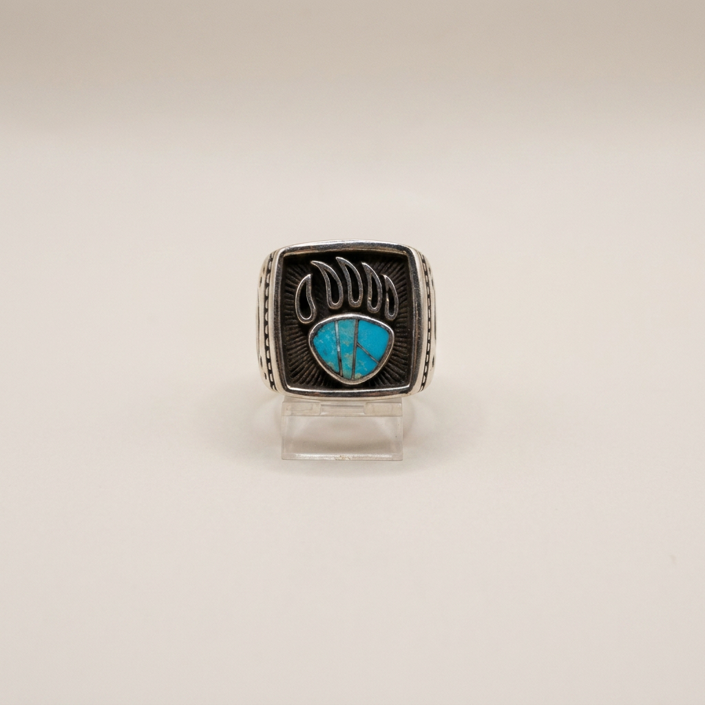 Navajo Handmade Nature Beauty Turquoise Bear Paw Ring