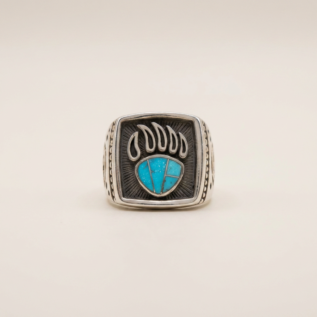 Navajo Handmade Nature Beauty Turquoise Bear Paw Ring