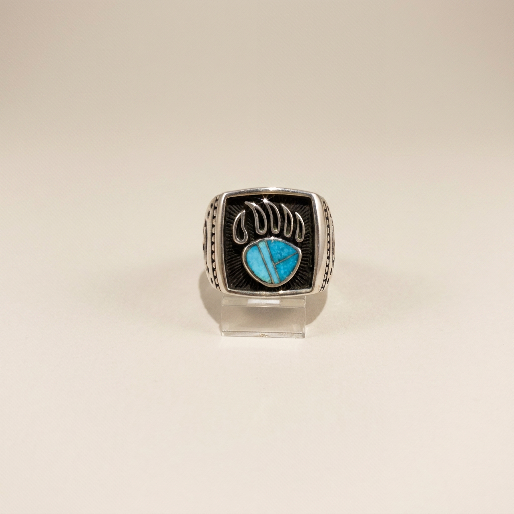 Navajo Handmade Nature Beauty Turquoise Bear Paw Ring